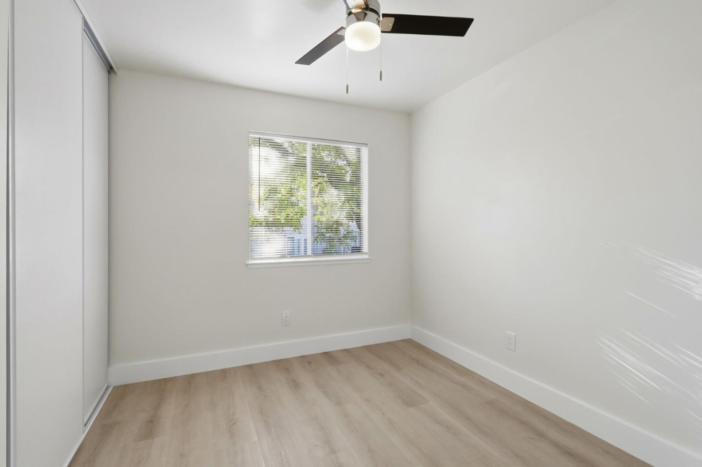 Detail Gallery Image 19 of 40 For 451 Carpentier Way, San Jose,  CA 95111 - 4 Beds | 2/1 Baths