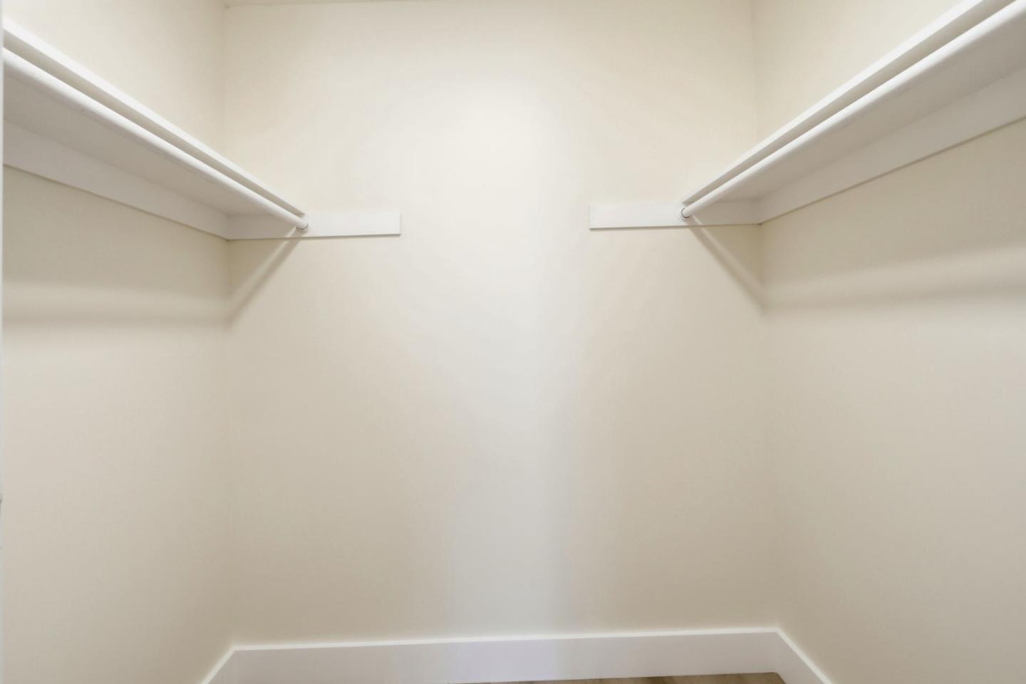 Detail Gallery Image 25 of 40 For 451 Carpentier Way, San Jose,  CA 95111 - 4 Beds | 2/1 Baths