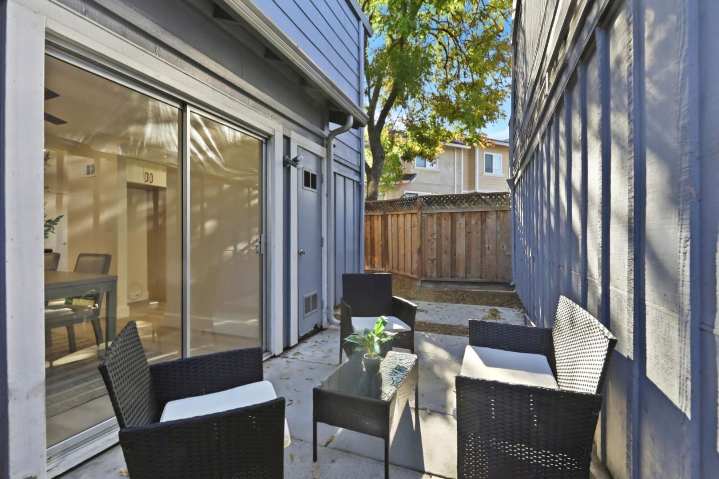 Detail Gallery Image 32 of 40 For 451 Carpentier Way, San Jose,  CA 95111 - 4 Beds | 2/1 Baths