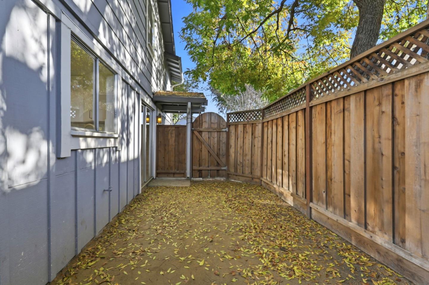 Detail Gallery Image 35 of 40 For 451 Carpentier Way, San Jose,  CA 95111 - 4 Beds | 2/1 Baths