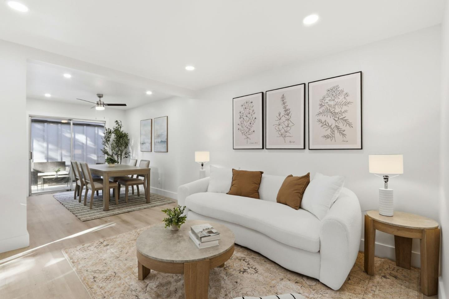 Detail Gallery Image 4 of 40 For 451 Carpentier Way, San Jose,  CA 95111 - 4 Beds | 2/1 Baths