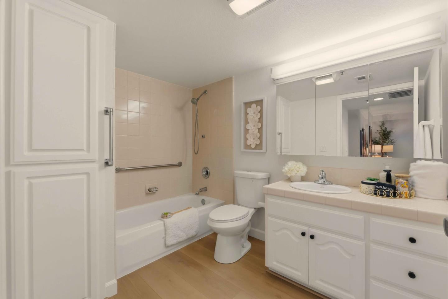 Photo #26: ML82028609 Listing: Photo #26