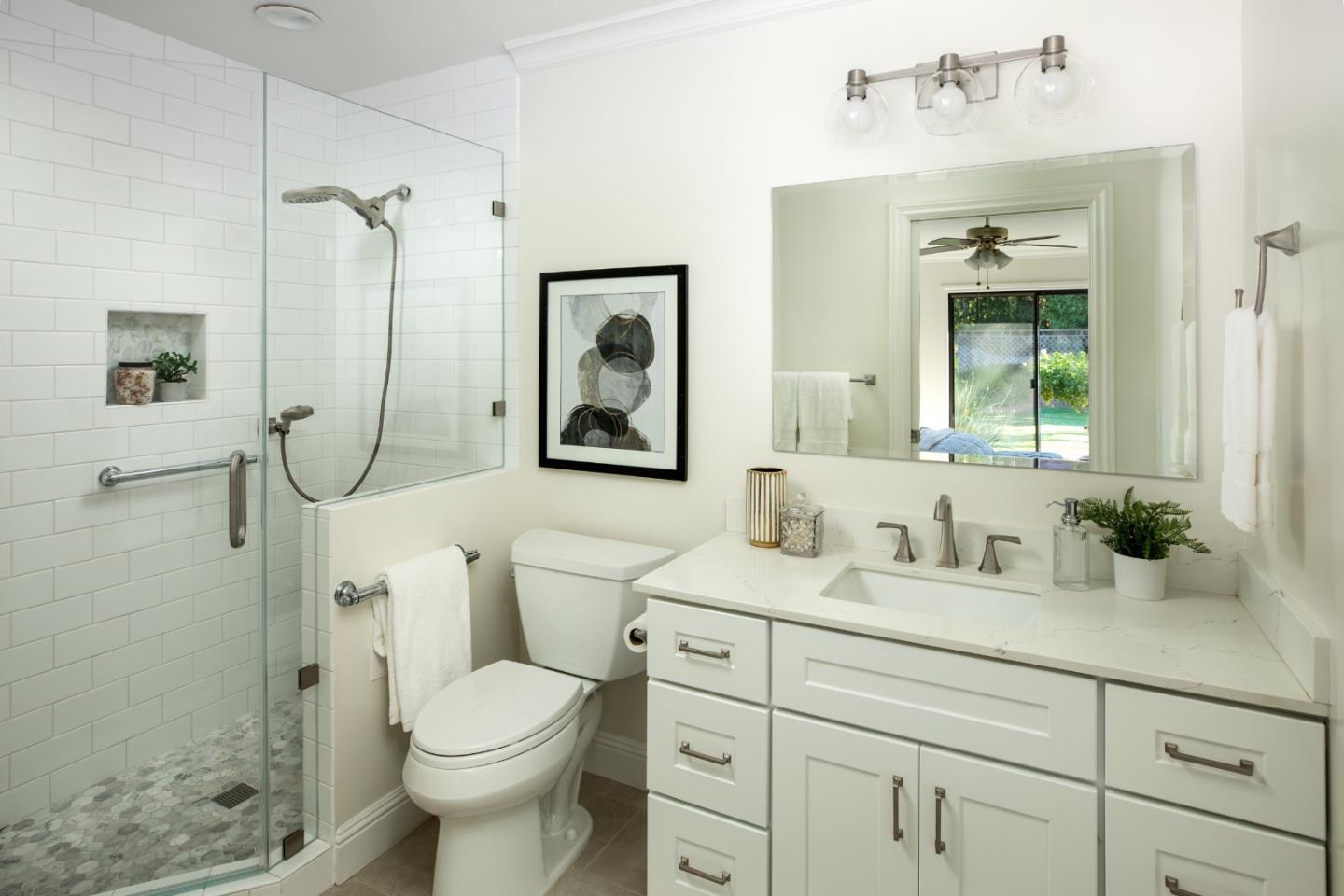 Detail Gallery Image 15 of 28 For 668 Tomi Lea St, Los Altos,  CA 94022 - 4 Beds | 3 Baths