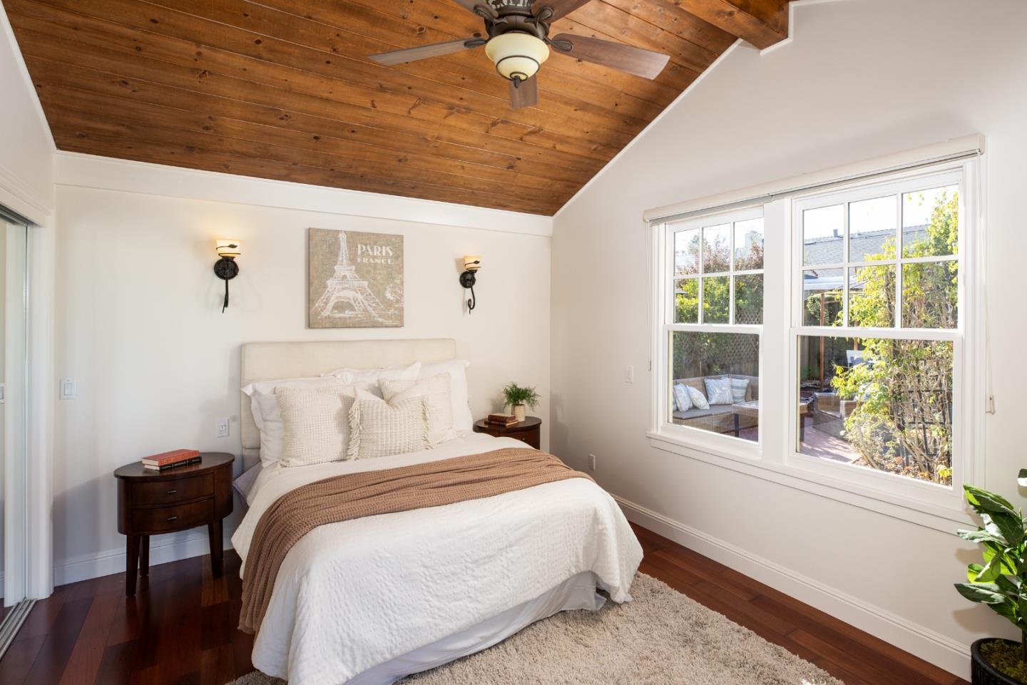 Detail Gallery Image 19 of 28 For 668 Tomi Lea St, Los Altos,  CA 94022 - 4 Beds | 3 Baths