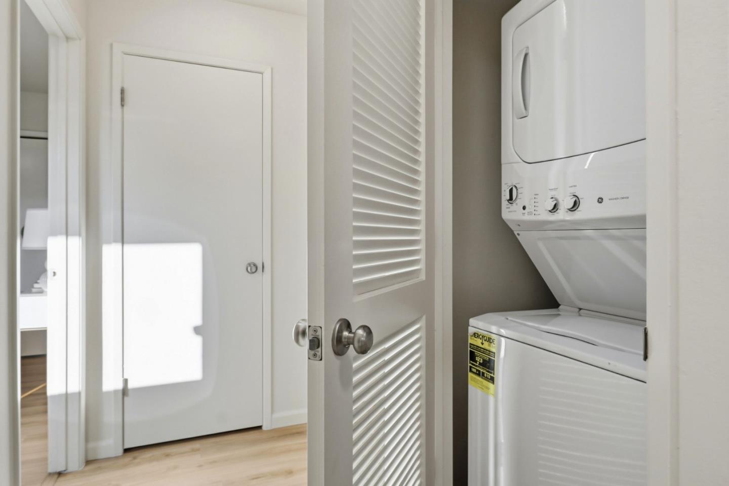 Detail Gallery Image 25 of 36 For 820 Leigh Ave, San Jose,  CA 95128 - – Beds | – Baths