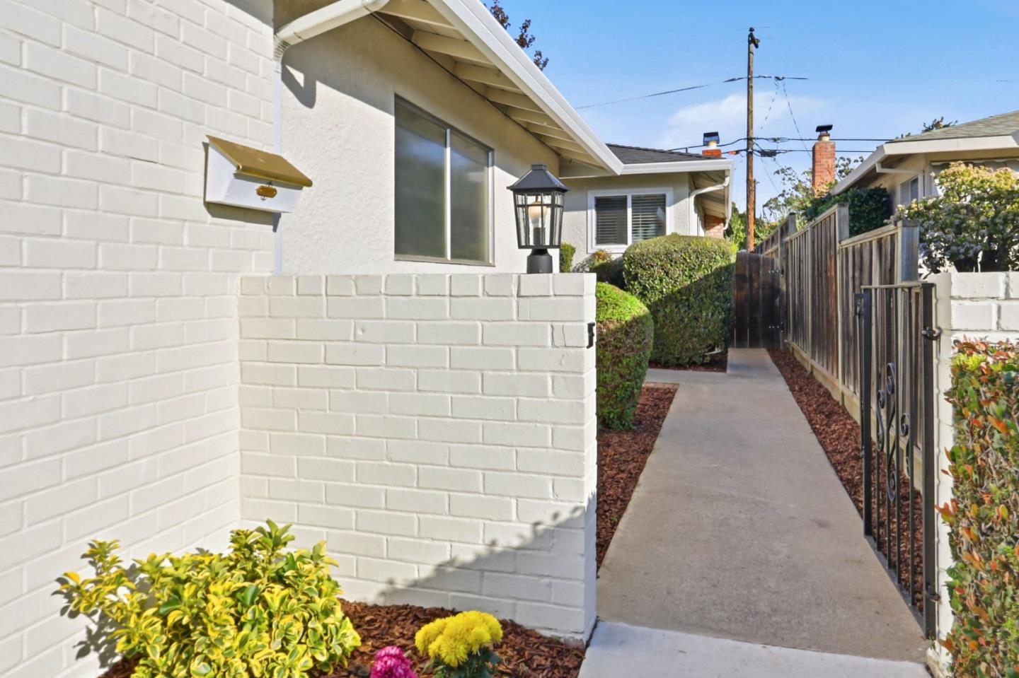 Detail Gallery Image 4 of 36 For 820 Leigh Ave, San Jose,  CA 95128 - – Beds | – Baths