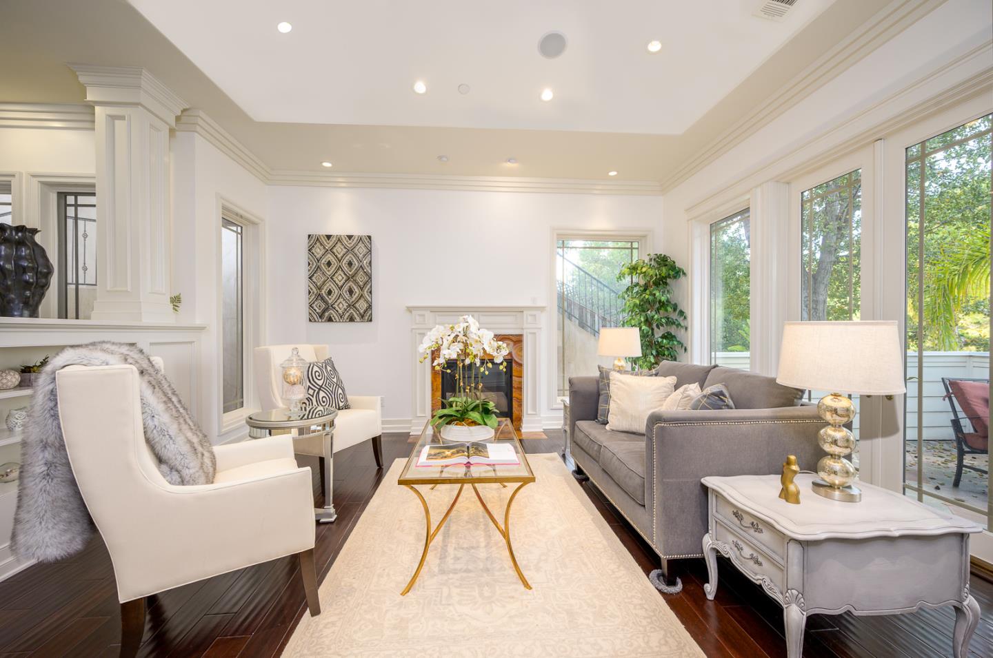 Detail Gallery Image 18 of 57 For 780 S El Monte Ave, Los Altos,  CA 94022 - 5 Beds | 4/2 Baths