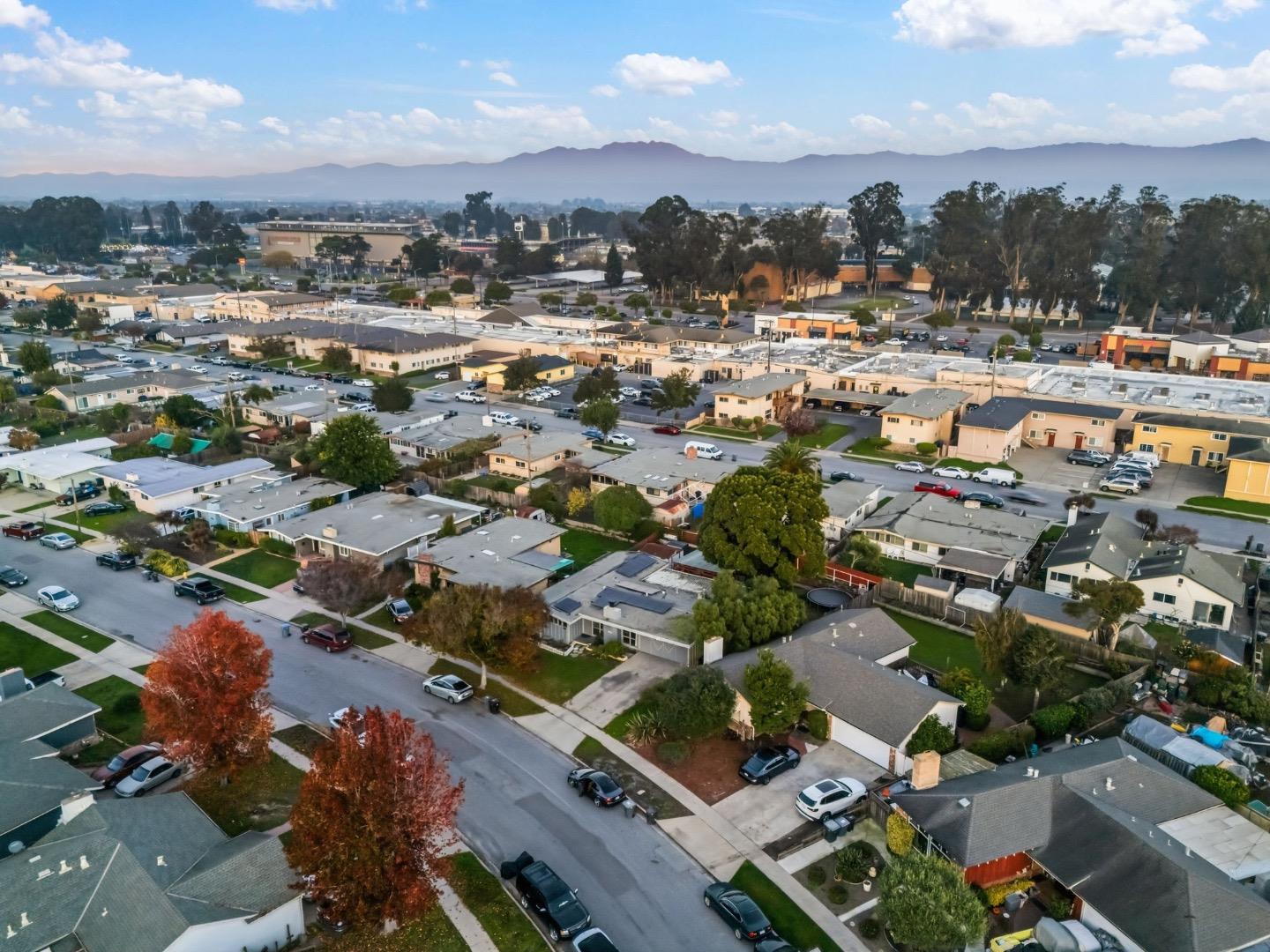 Detail Gallery Image 18 of 42 For 108 Gardenia Dr, Salinas,  CA 93906 - 3 Beds | 2 Baths