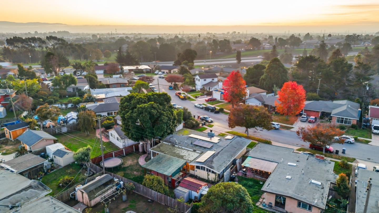 Detail Gallery Image 33 of 42 For 108 Gardenia Dr, Salinas,  CA 93906 - 3 Beds | 2 Baths