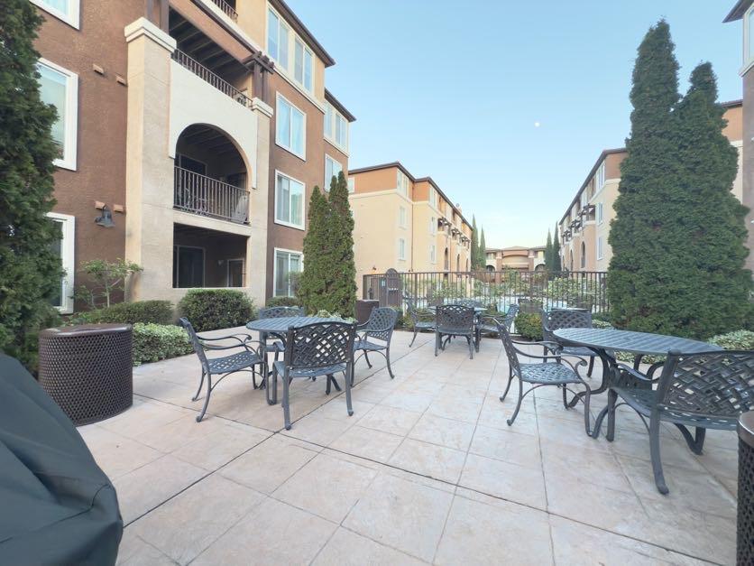 Detail Gallery Image 31 of 39 For 801 S Winchester Blvd #4310,  San Jose,  CA 95128 - 2 Beds | 2 Baths