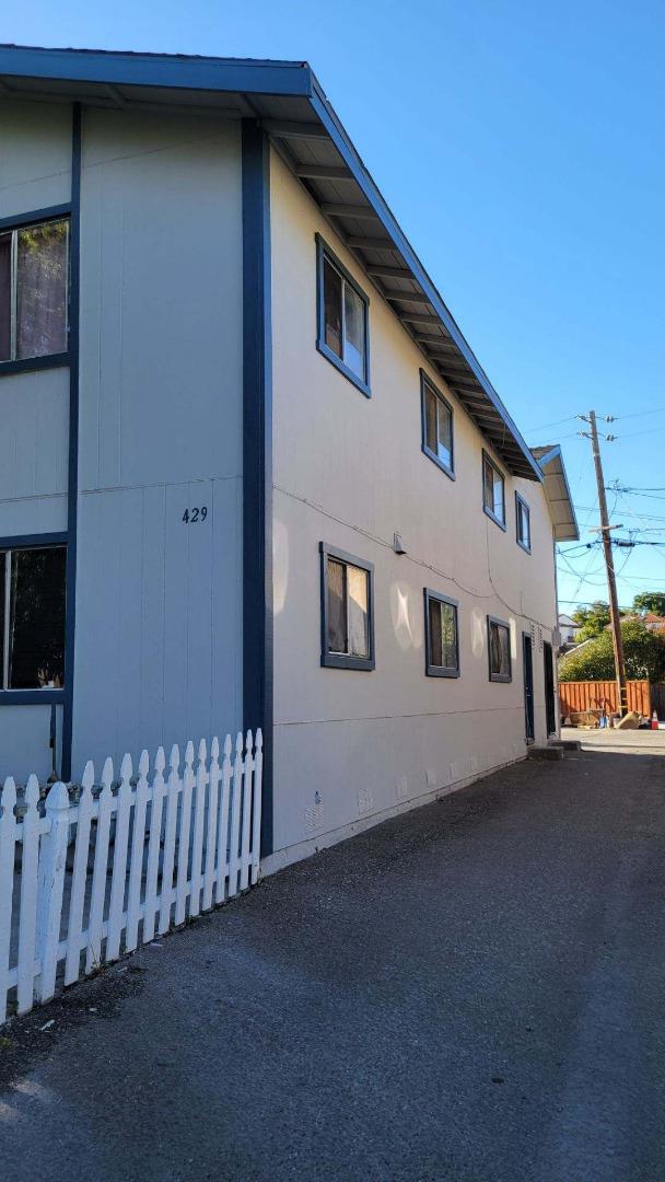 Detail Gallery Image 3 of 7 For 429 Osgood Ct, San Jose,  CA 95111 - – Beds | – Baths