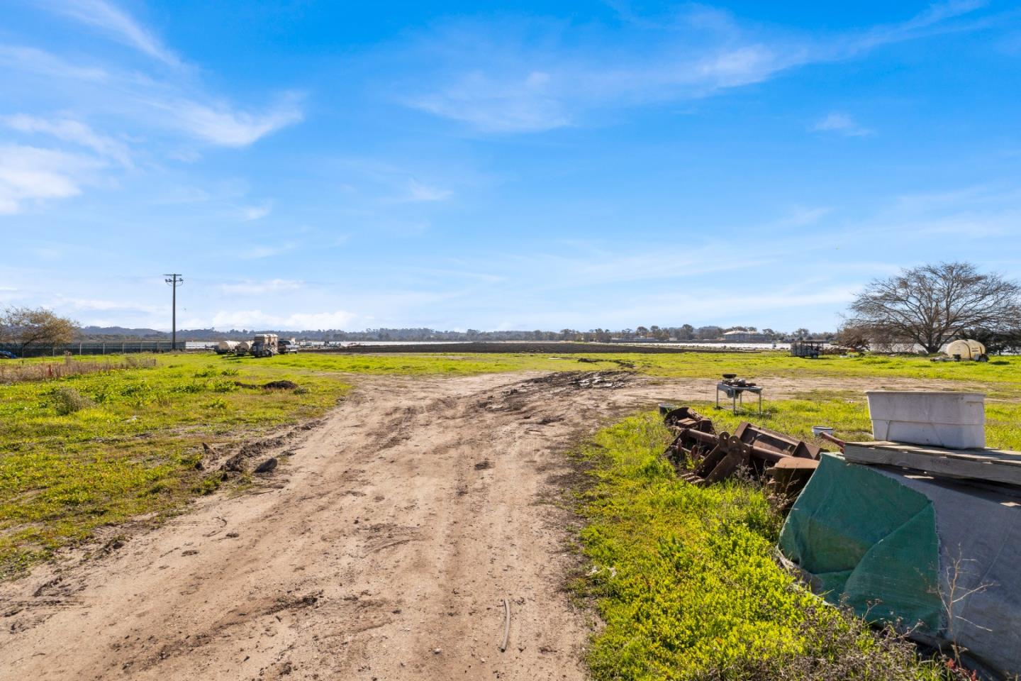 Detail Gallery Image 22 of 25 For 1931 Beach Rd, Watsonville,  CA 95076 - – Beds | – Baths