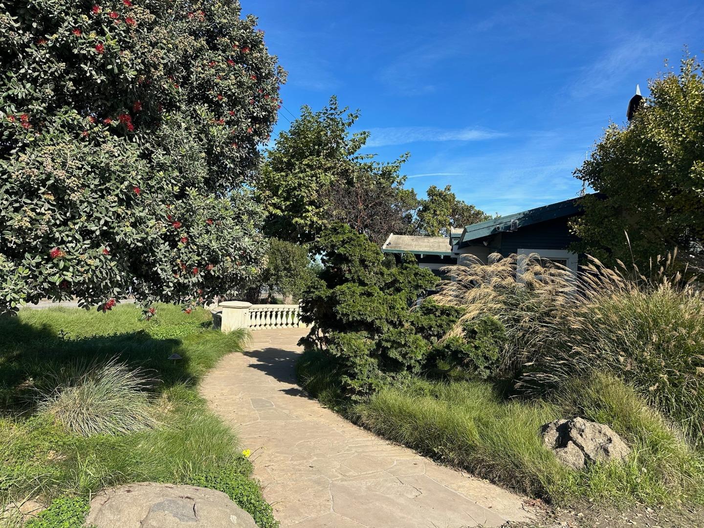 Detail Gallery Image 5 of 11 For 1931 Beach Rd, Watsonville,  CA 95076 - – Beds | – Baths