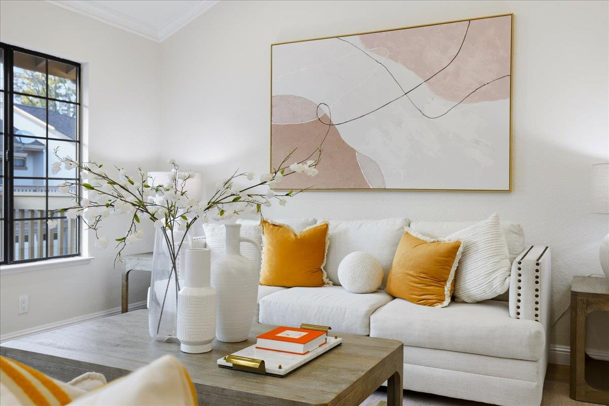 Detail Gallery Image 14 of 64 For 434 Ives Ter, Sunnyvale,  CA 94087 - 3 Beds | 2/1 Baths