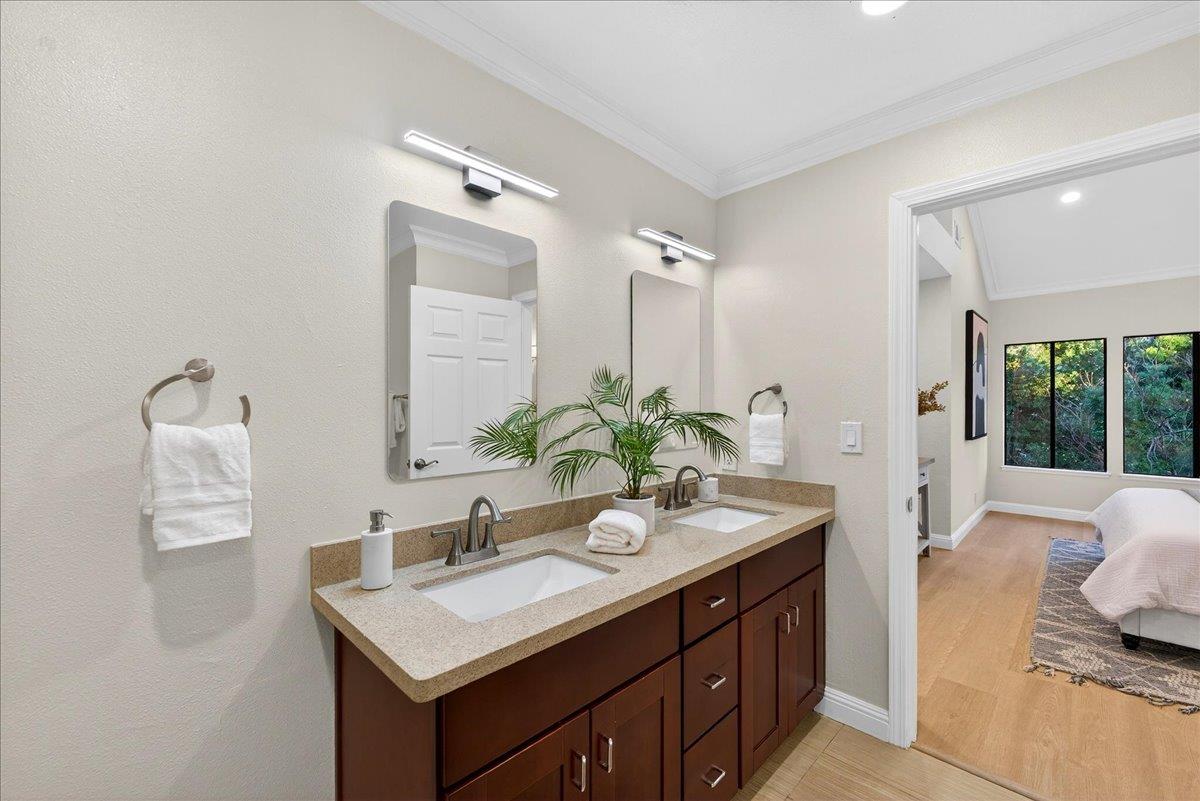 Detail Gallery Image 21 of 64 For 434 Ives Ter, Sunnyvale,  CA 94087 - 3 Beds | 2/1 Baths