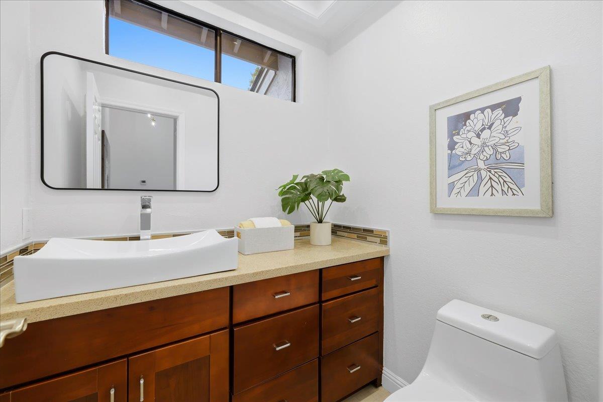 Detail Gallery Image 30 of 64 For 434 Ives Ter, Sunnyvale,  CA 94087 - 3 Beds | 2/1 Baths