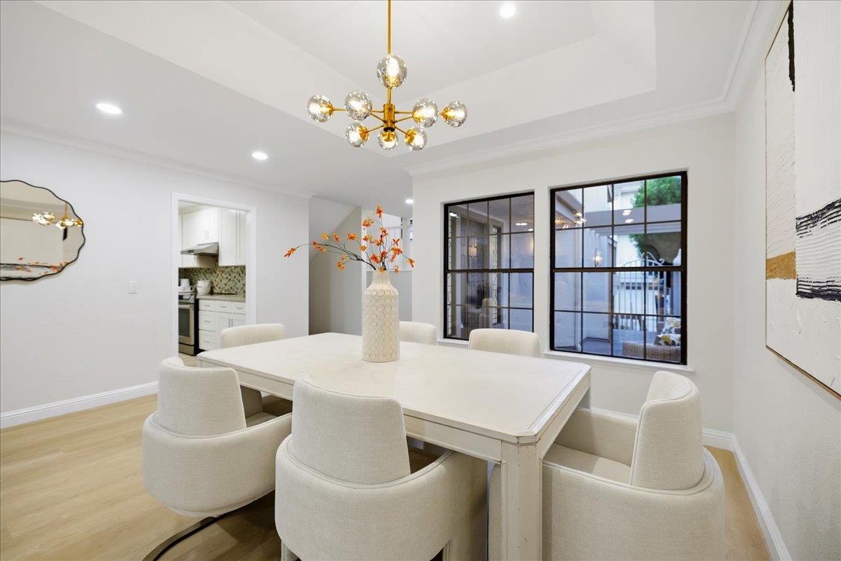 Detail Gallery Image 7 of 64 For 434 Ives Ter, Sunnyvale,  CA 94087 - 3 Beds | 2/1 Baths