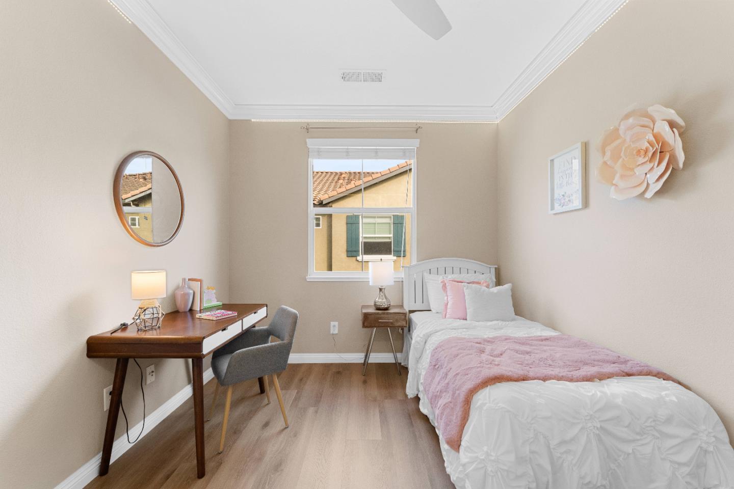 Detail Gallery Image 15 of 31 For 590 Cedarville Ln, San Jose,  CA 95133 - 3 Beds | 4 Baths