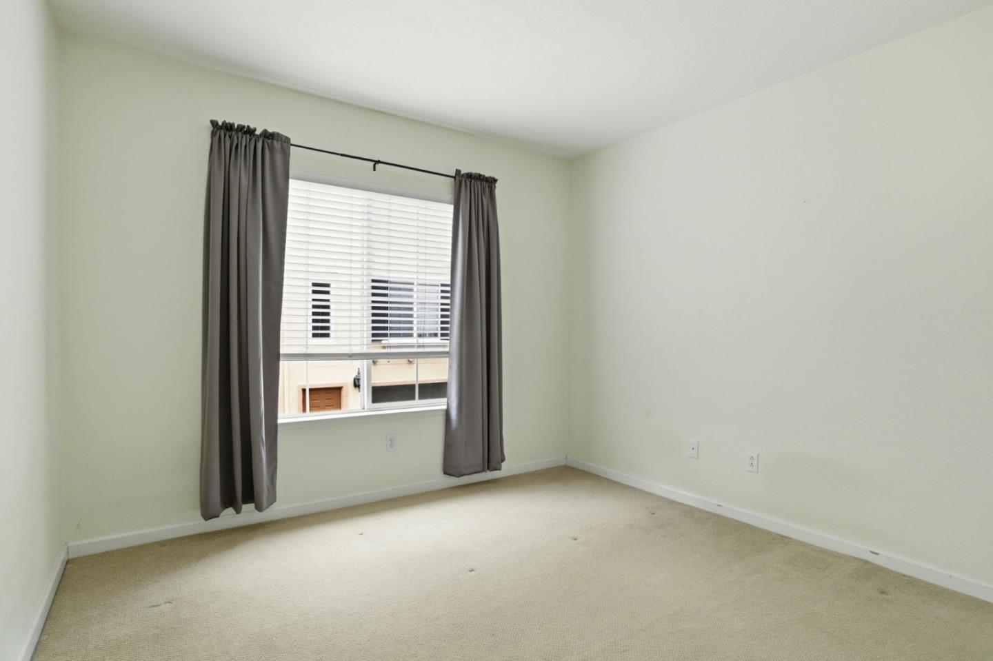 Detail Gallery Image 7 of 21 For 1418 Allegado Aly, San Jose,  CA 95128 - 3 Beds | 2 Baths