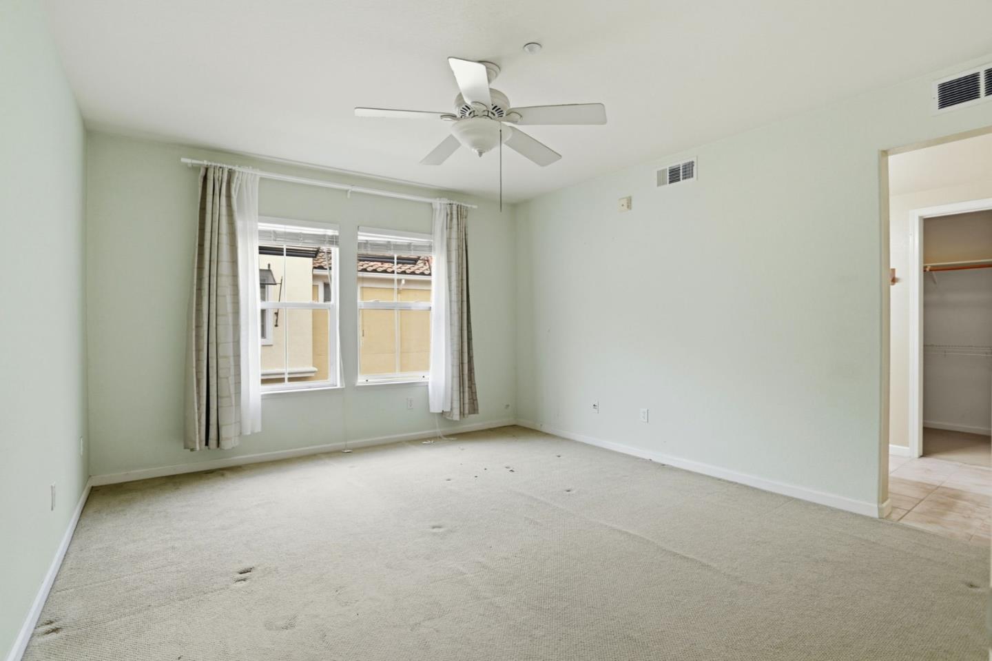 Detail Gallery Image 9 of 21 For 1418 Allegado Aly, San Jose,  CA 95128 - 3 Beds | 2 Baths