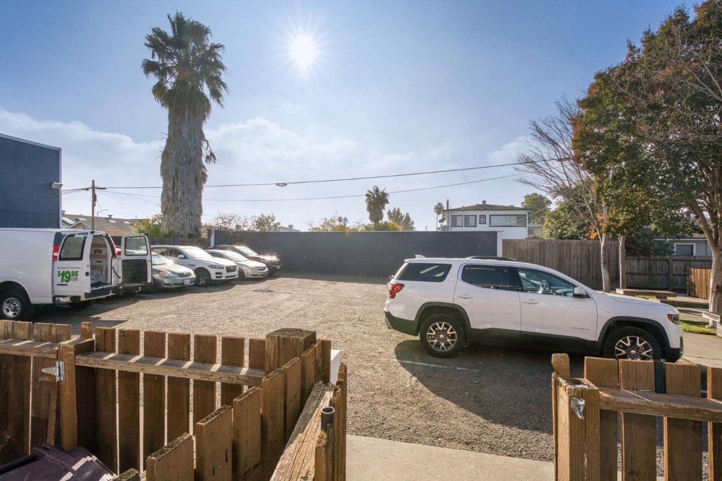 Detail Gallery Image 11 of 11 For 5205 Foothill Blvd #10,  Oakland,  CA 94601 - 3 Beds | 1/1 Baths