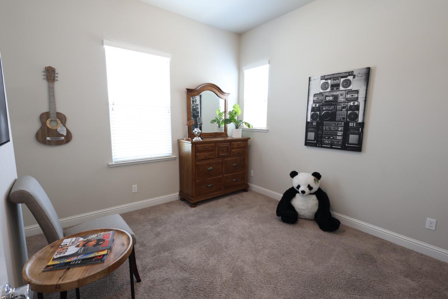 Detail Gallery Image 14 of 42 For 478 Logan Way, Marina,  CA 93933 - 3 Beds | 3 Baths