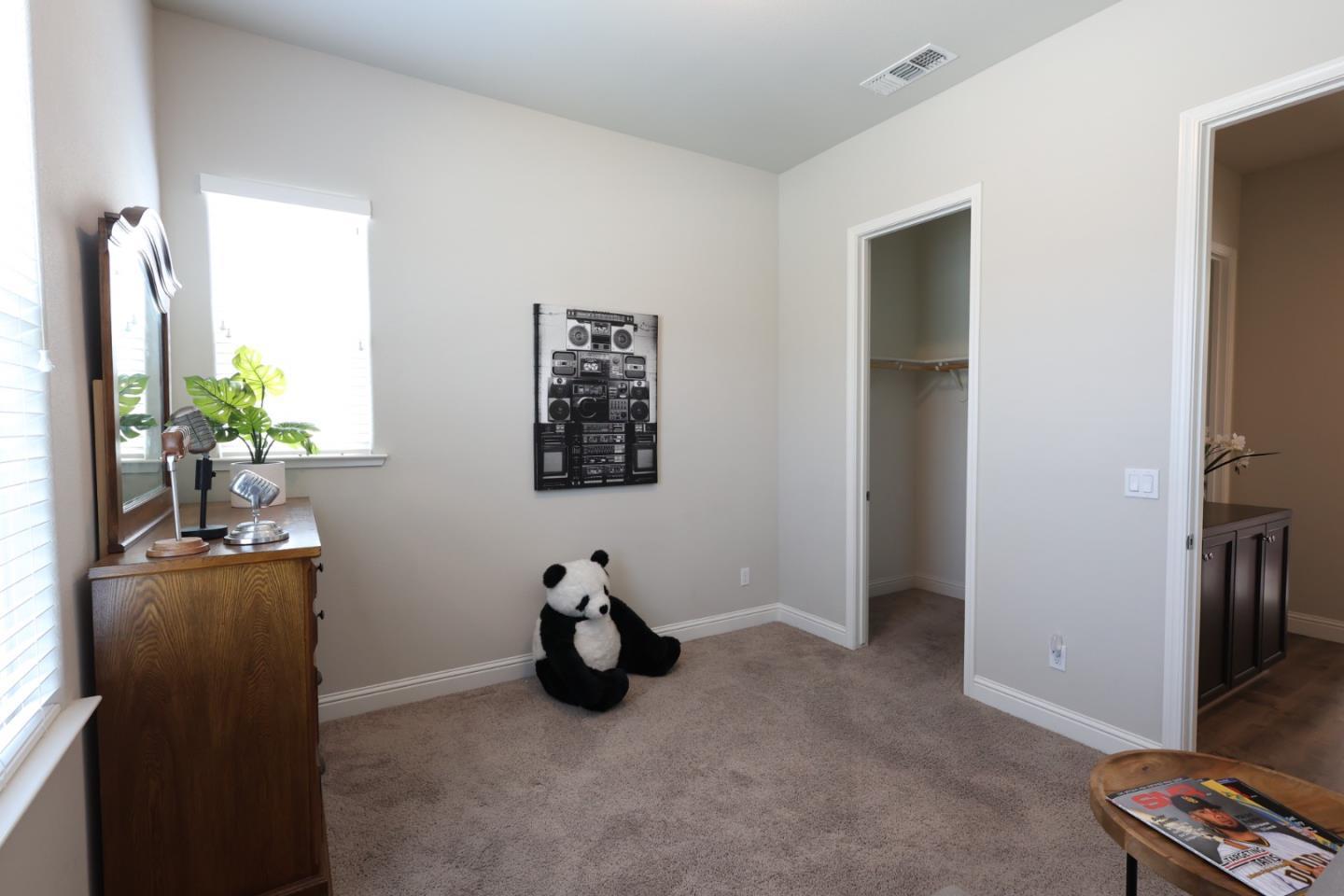 Detail Gallery Image 22 of 42 For 478 Logan Way, Marina,  CA 93933 - 3 Beds | 3 Baths