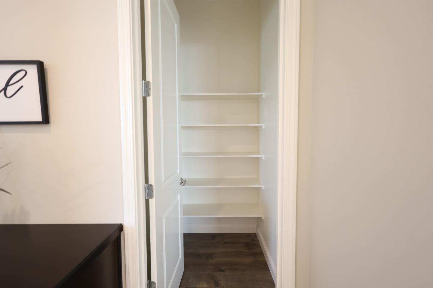 Detail Gallery Image 33 of 42 For 478 Logan Way, Marina,  CA 93933 - 3 Beds | 3 Baths