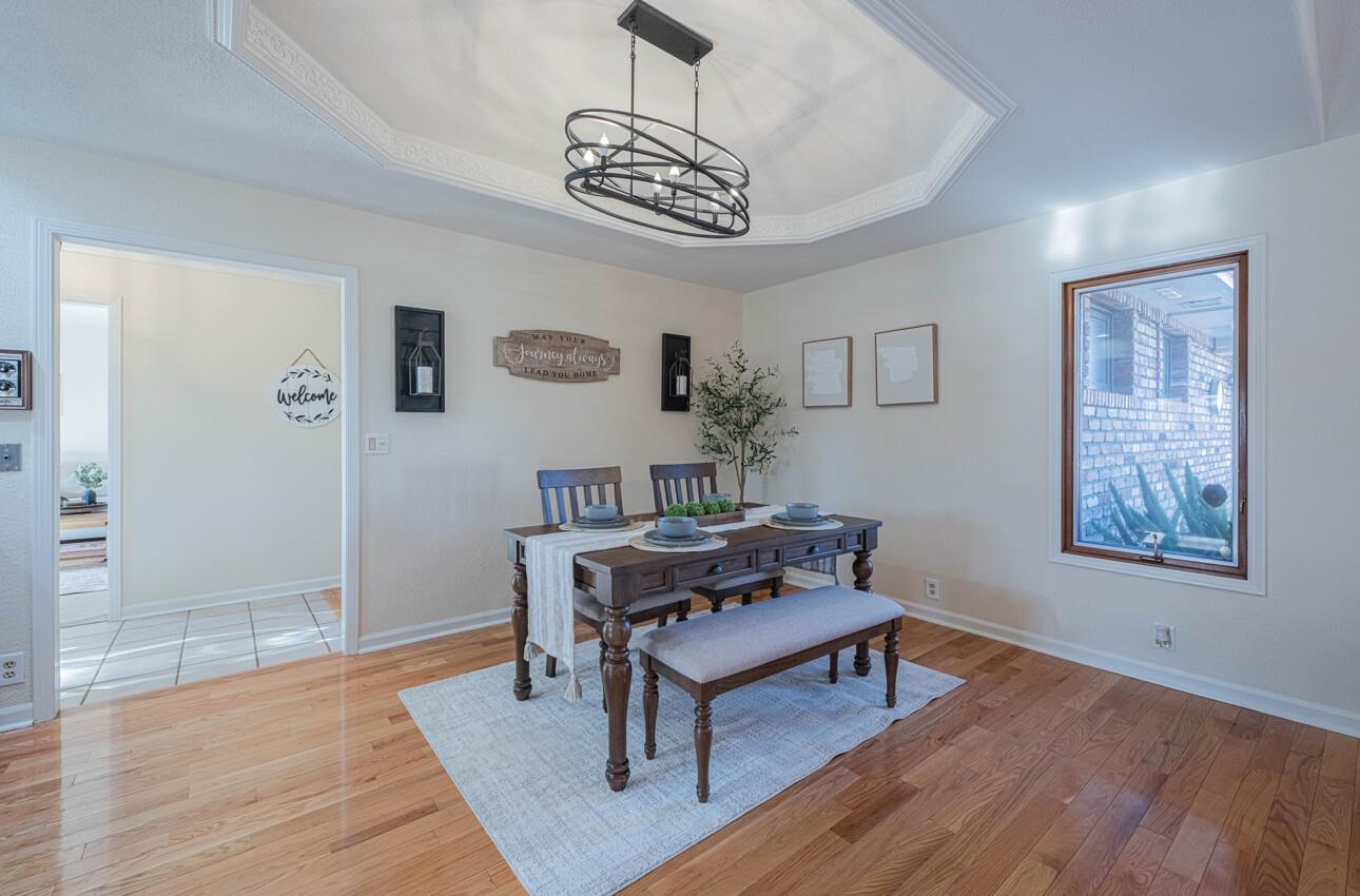 Detail Gallery Image 17 of 64 For 1527 Atherton Way, Salinas,  CA 93906 - 4 Beds | 3 Baths