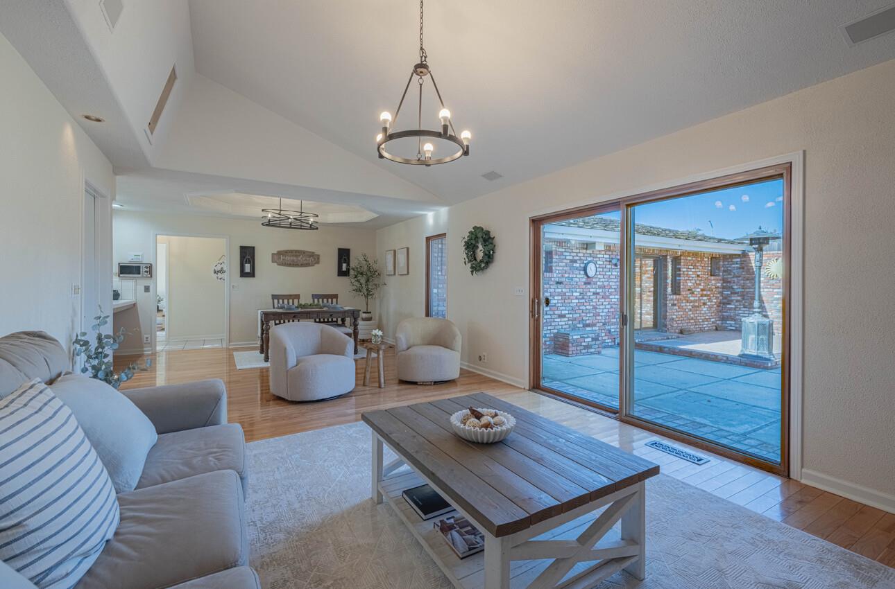 Detail Gallery Image 24 of 64 For 1527 Atherton Way, Salinas,  CA 93906 - 4 Beds | 3 Baths