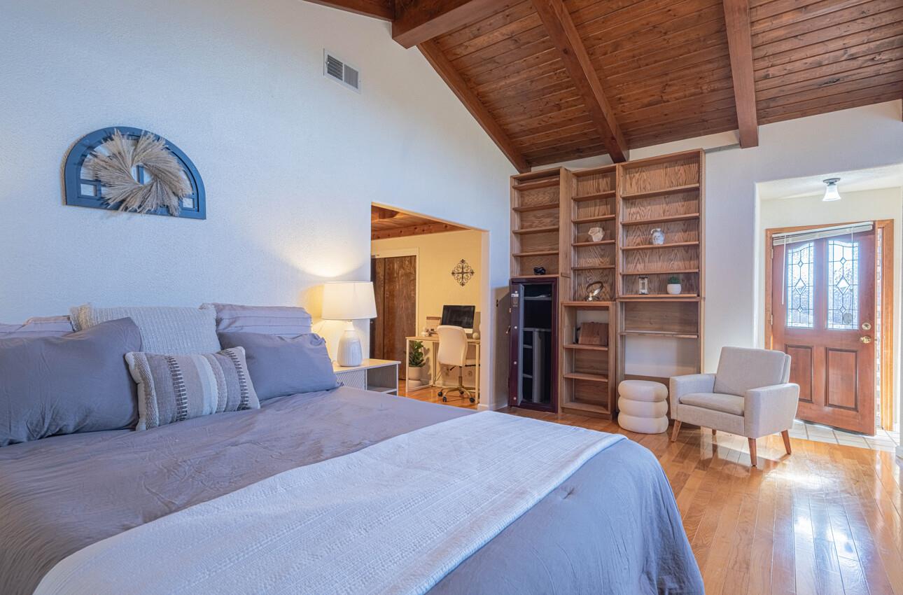 Detail Gallery Image 45 of 64 For 1527 Atherton Way, Salinas,  CA 93906 - 4 Beds | 3 Baths