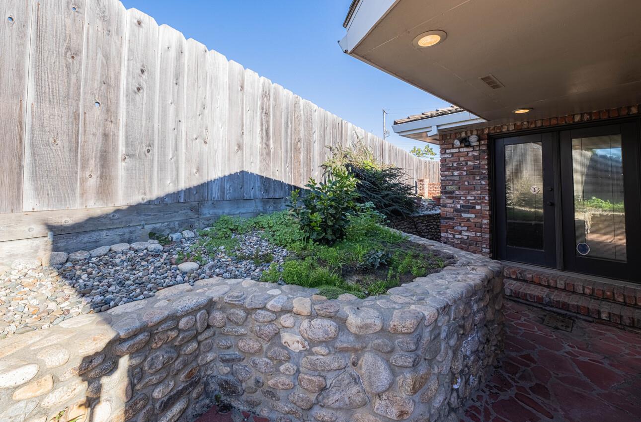 Detail Gallery Image 50 of 64 For 1527 Atherton Way, Salinas,  CA 93906 - 4 Beds | 3 Baths