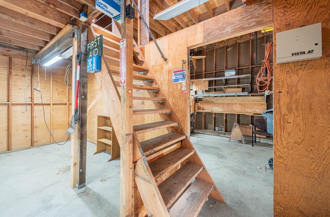 Detail Gallery Image 58 of 64 For 1527 Atherton Way, Salinas,  CA 93906 - 4 Beds | 3 Baths