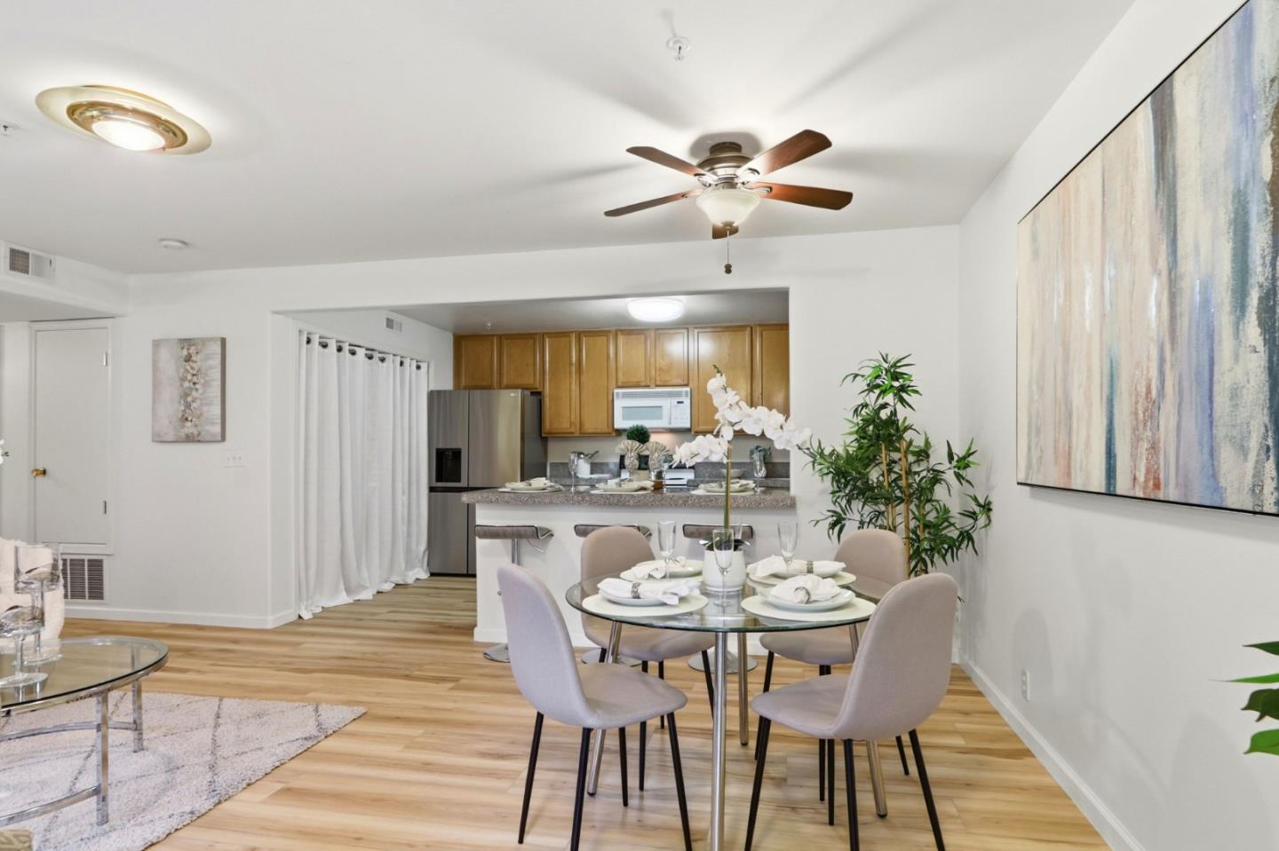 Detail Gallery Image 16 of 60 For 134 Carroll St #202,  Sunnyvale,  CA 94086 - 2 Beds | 2 Baths