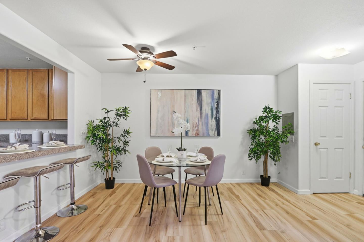 Detail Gallery Image 18 of 60 For 134 Carroll St #202,  Sunnyvale,  CA 94086 - 2 Beds | 2 Baths