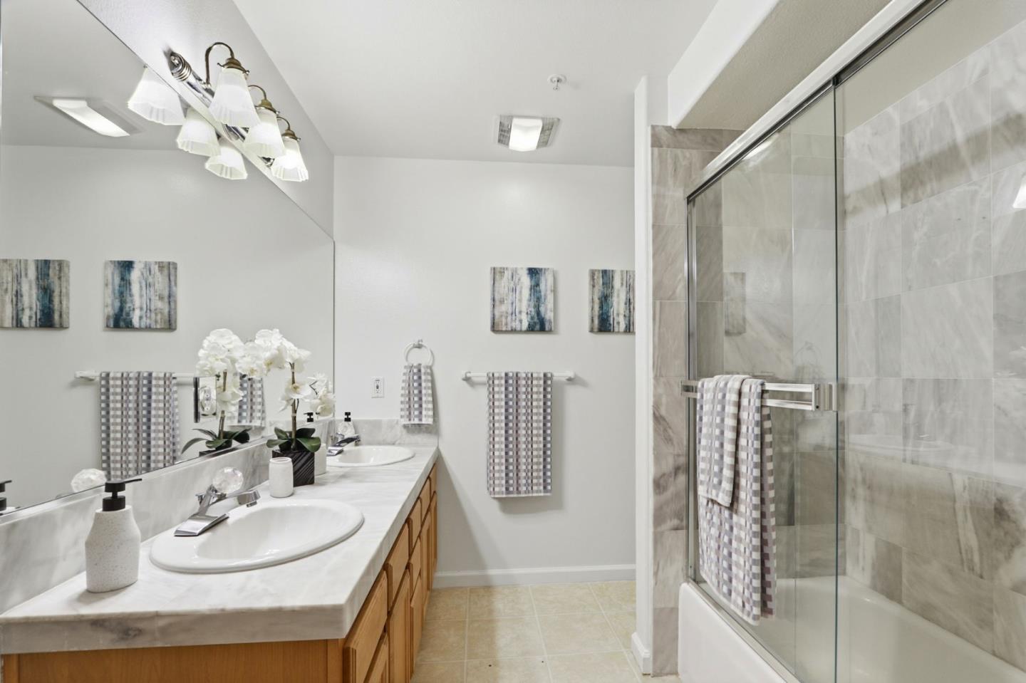 Detail Gallery Image 33 of 60 For 134 Carroll St #202,  Sunnyvale,  CA 94086 - 2 Beds | 2 Baths