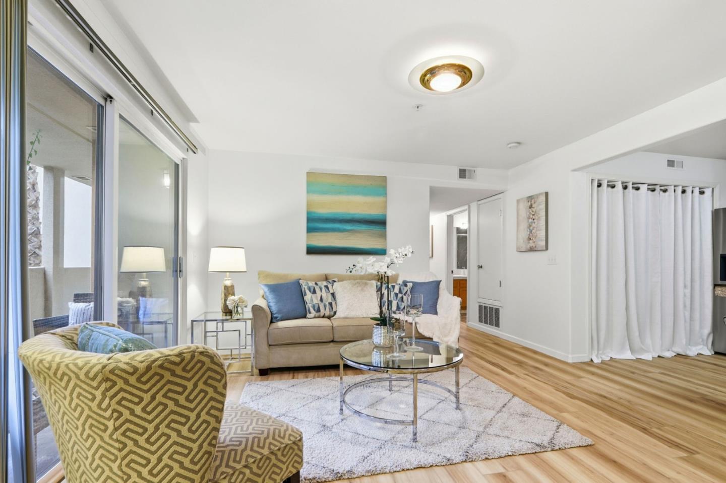 Detail Gallery Image 5 of 60 For 134 Carroll St #202,  Sunnyvale,  CA 94086 - 2 Beds | 2 Baths