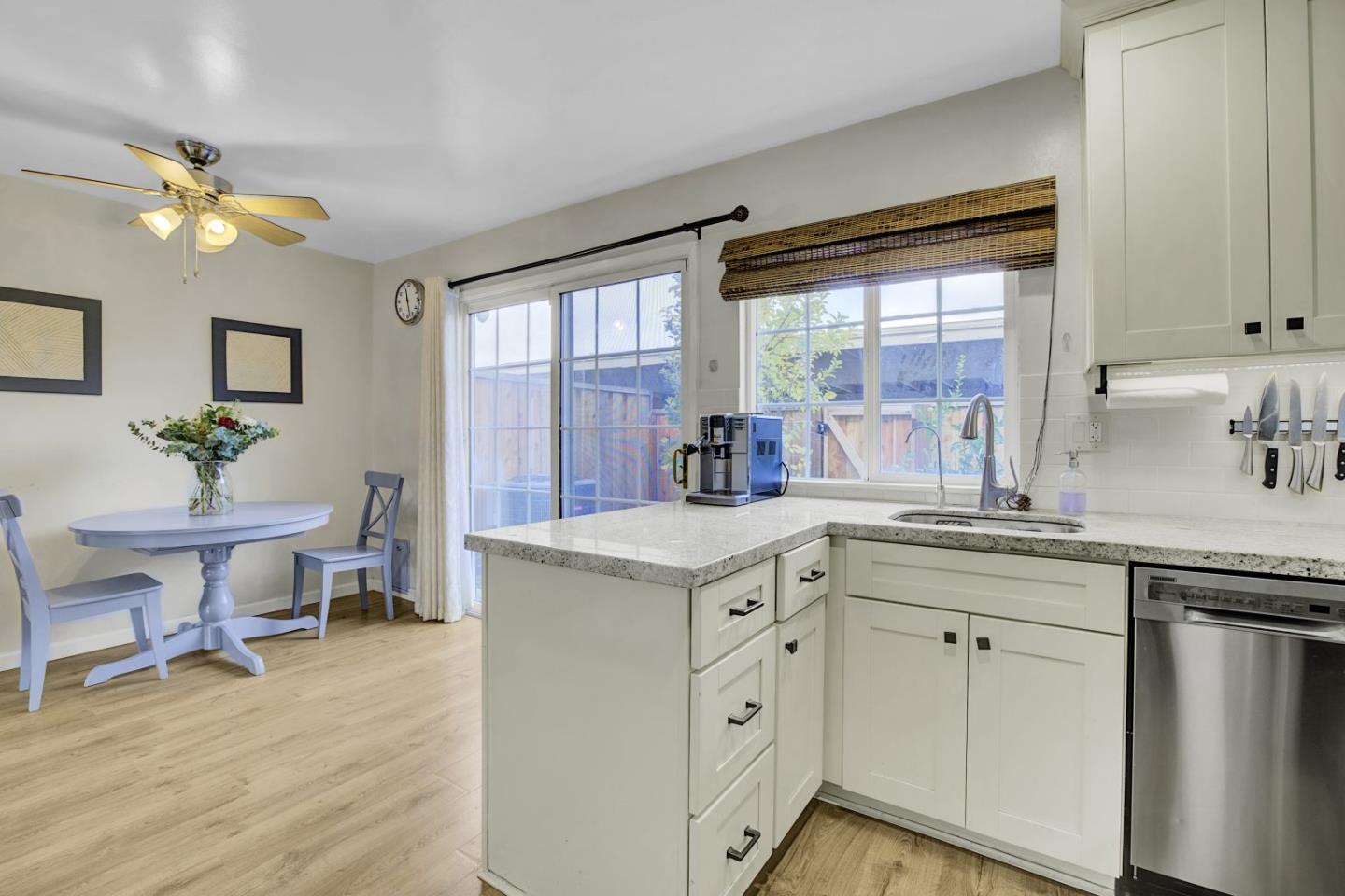 Detail Gallery Image 14 of 38 For 419 Velasco, San Jose,  CA 95123 - 2 Beds | 1/1 Baths