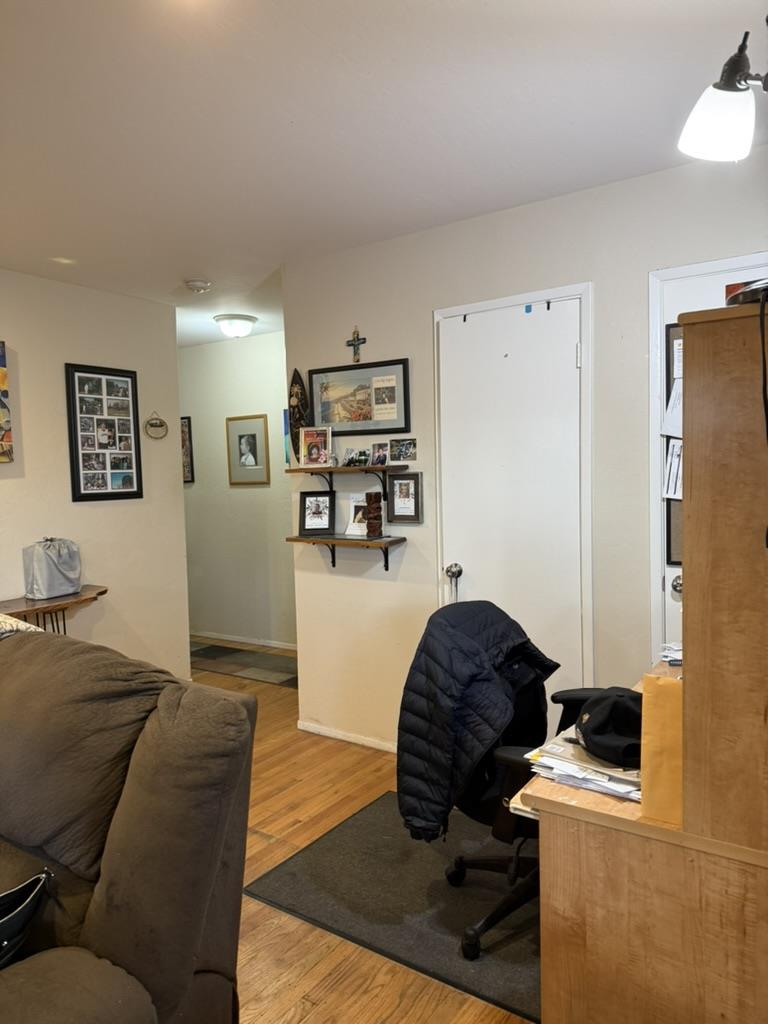 Detail Gallery Image 12 of 15 For 1295 Flora Ave, San Jose,  CA 95117 - – Beds | – Baths