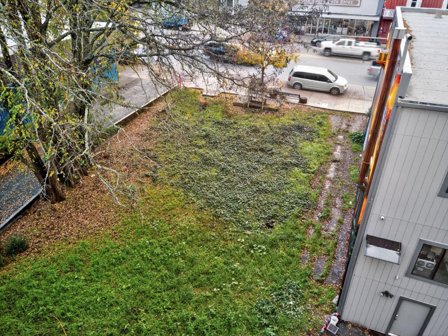 Detail Gallery Image 13 of 15 For 13080 Highway 9, Boulder Creek,  CA 95006 - – Beds | – Baths