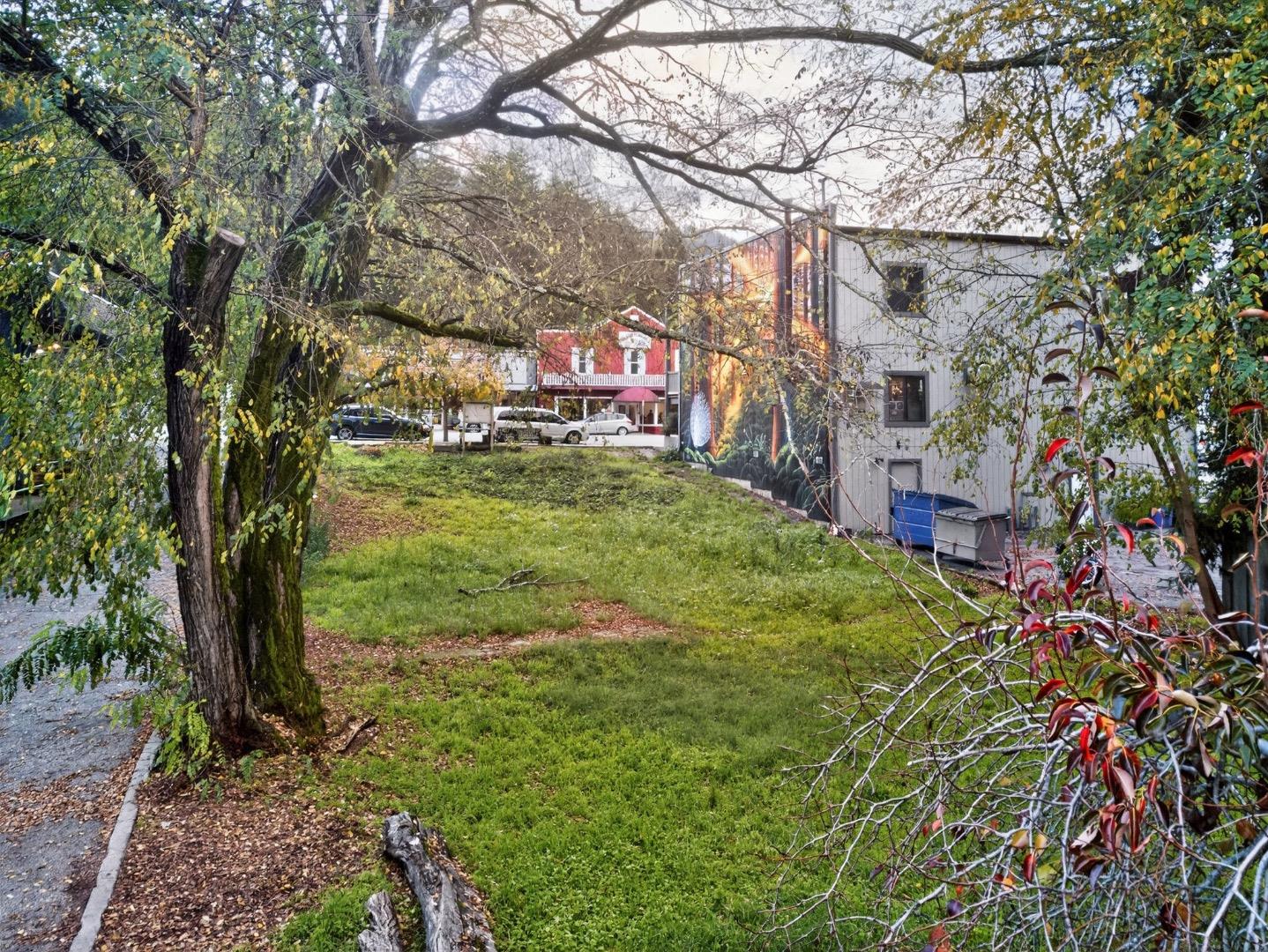 Detail Gallery Image 4 of 15 For 13080 Highway 9, Boulder Creek,  CA 95006 - – Beds | – Baths