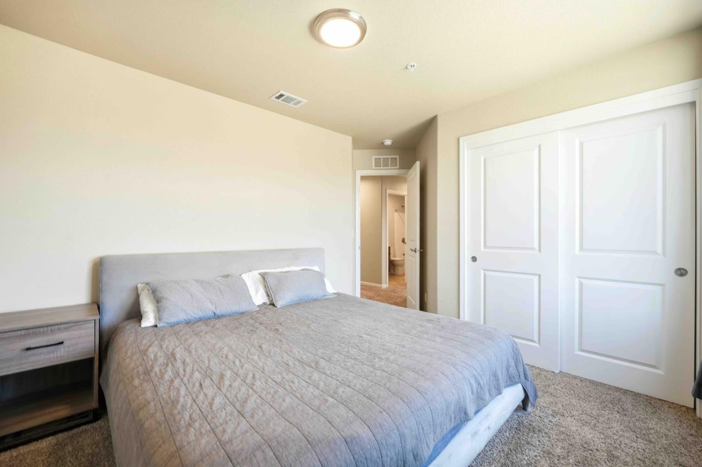 Detail Gallery Image 11 of 29 For 452 Liberty Ct, Soledad,  CA 93960 - 4 Beds | 2/1 Baths