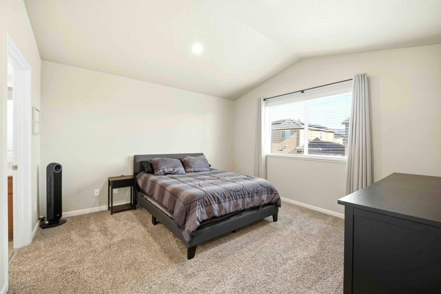 Detail Gallery Image 18 of 29 For 452 Liberty Ct, Soledad,  CA 93960 - 4 Beds | 2/1 Baths