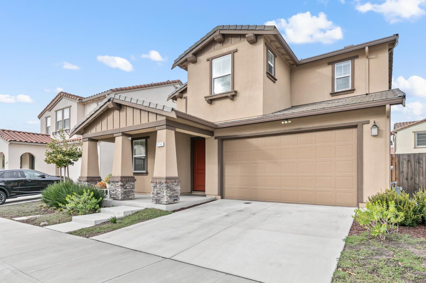 Detail Gallery Image 2 of 39 For 6745 Guitarfish Way, Newark,  CA 94560 - 4 Beds | 3 Baths