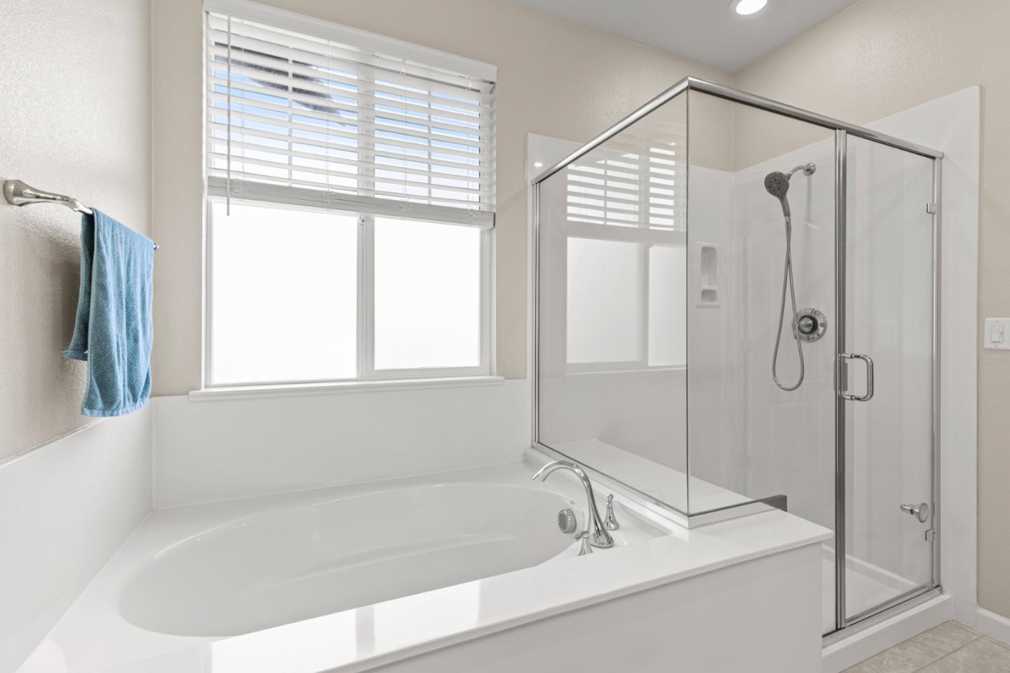 Detail Gallery Image 28 of 39 For 6745 Guitarfish Way, Newark,  CA 94560 - 4 Beds | 3 Baths