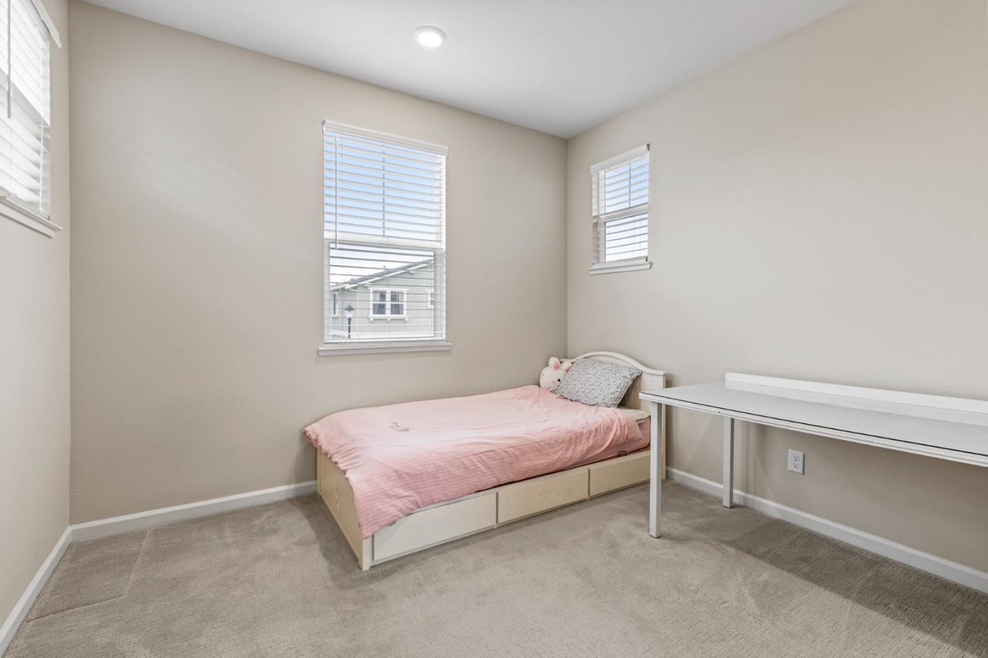 Detail Gallery Image 33 of 39 For 6745 Guitarfish Way, Newark,  CA 94560 - 4 Beds | 3 Baths