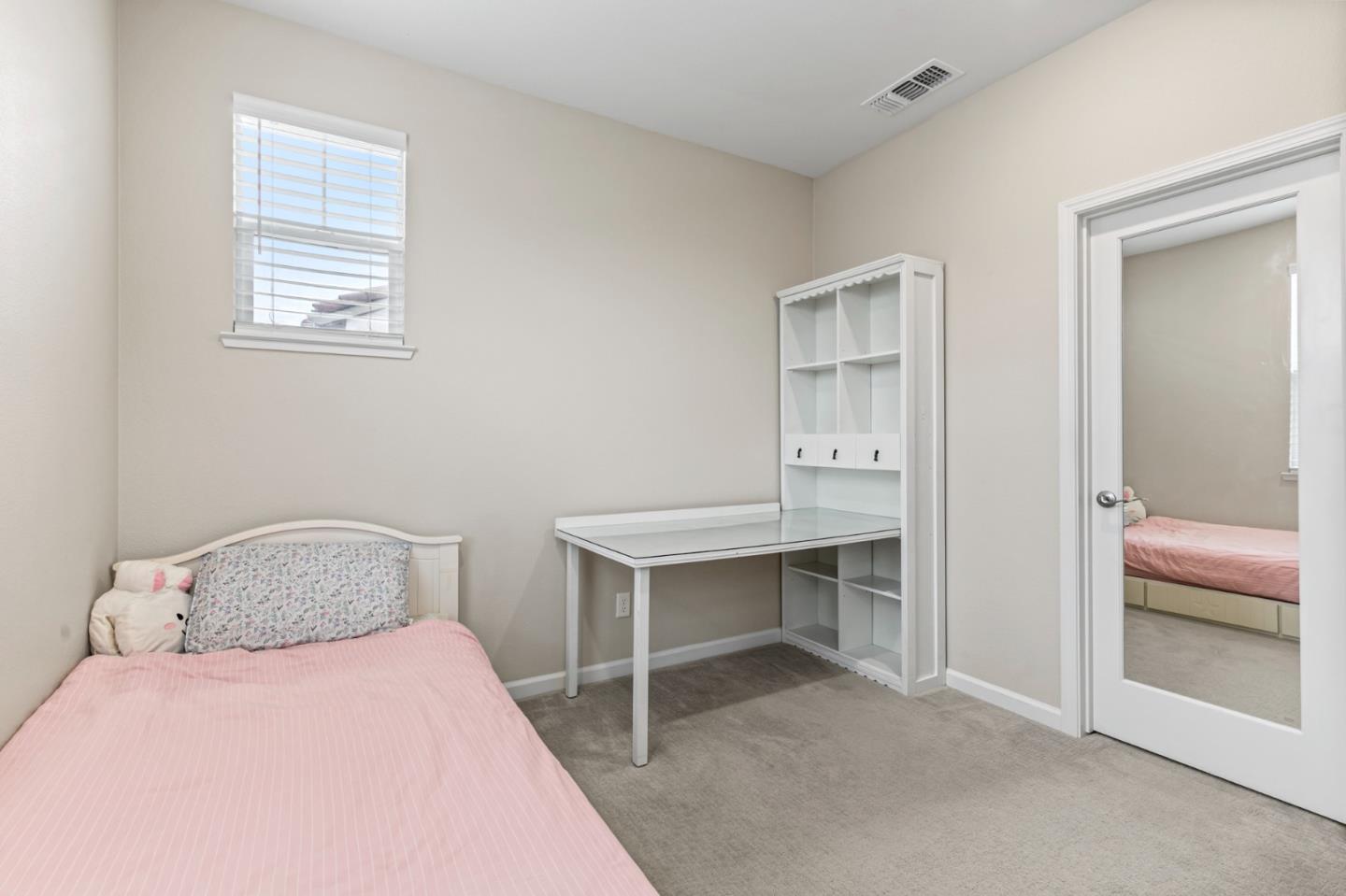 Detail Gallery Image 34 of 39 For 6745 Guitarfish Way, Newark,  CA 94560 - 4 Beds | 3 Baths