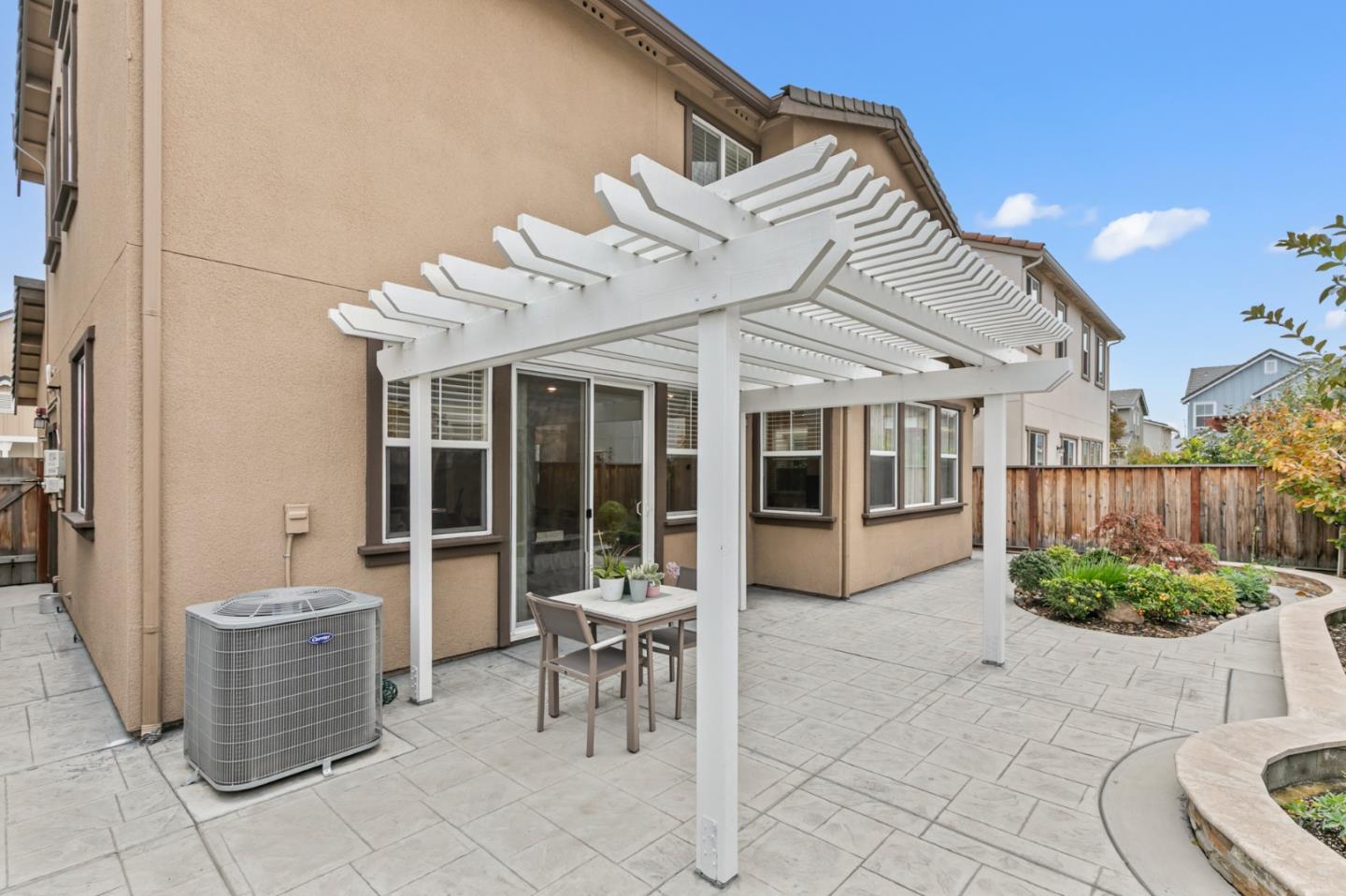 Detail Gallery Image 38 of 39 For 6745 Guitarfish Way, Newark,  CA 94560 - 4 Beds | 3 Baths