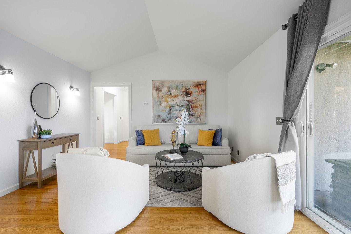 Detail Gallery Image 17 of 58 For 2741 Doverton Sq, Mountain View,  CA 94040 - 4 Beds | 2/1 Baths