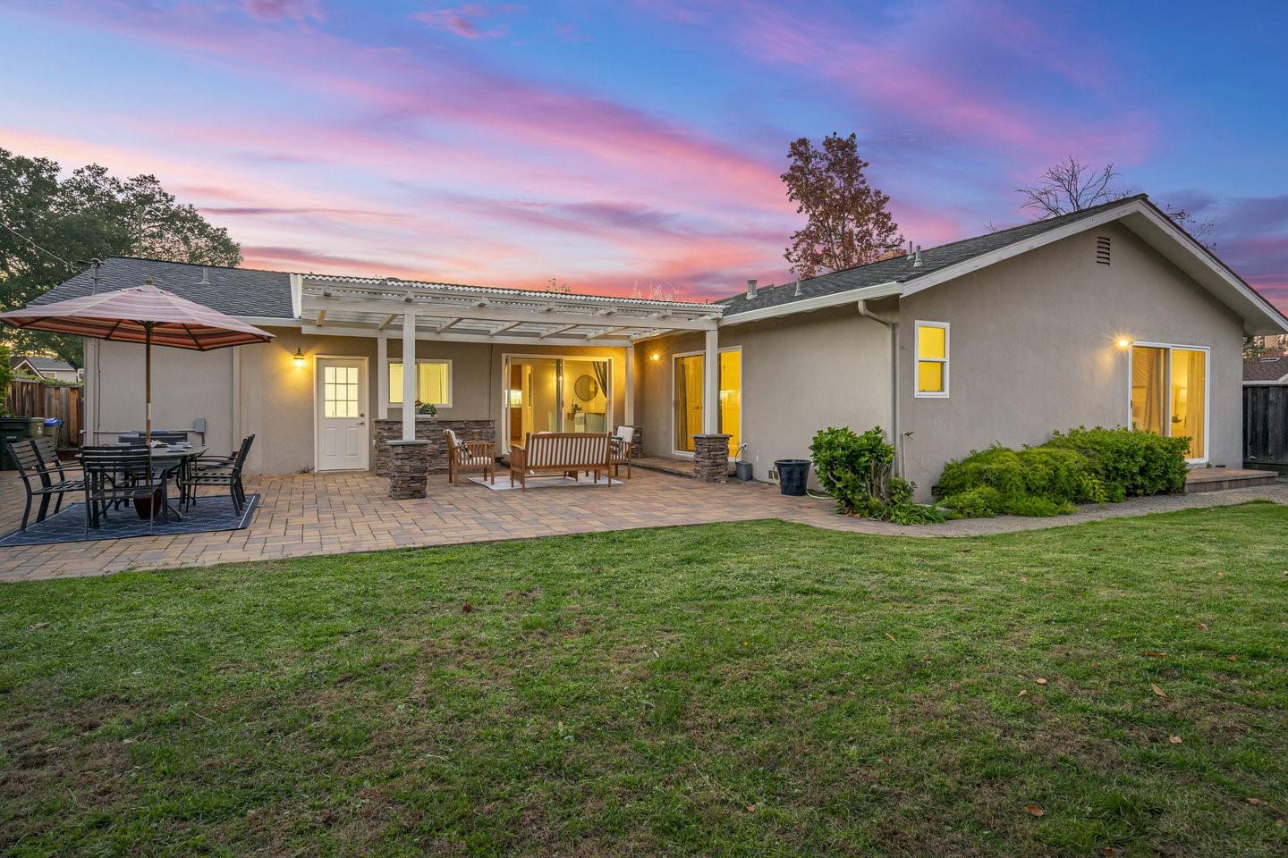 Detail Gallery Image 49 of 58 For 2741 Doverton Sq, Mountain View,  CA 94040 - 4 Beds | 2/1 Baths